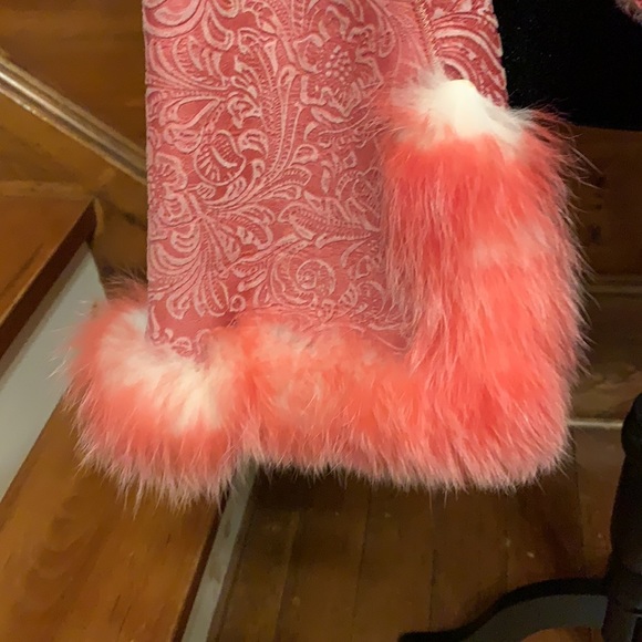 - Leather and Fur Jacket- - Picture 5 of 11